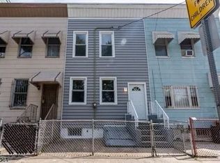 135 1/2 Fulton St, Elizabeth, NJ 07206