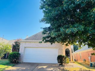 7105 Queens Crown Ct, Memphis, TN 38125