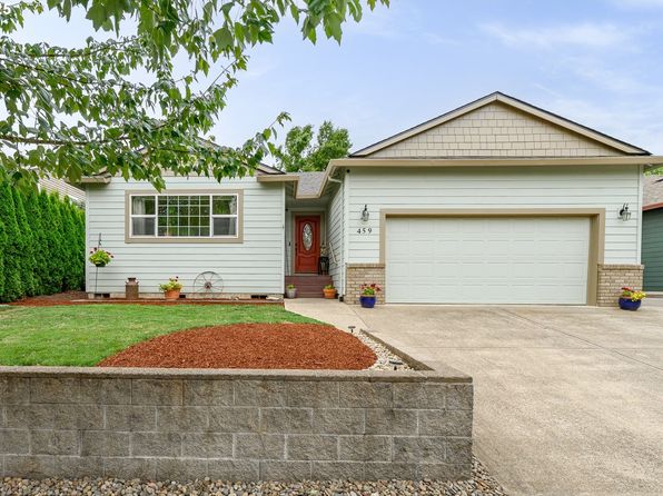 459 SW Howard Dr