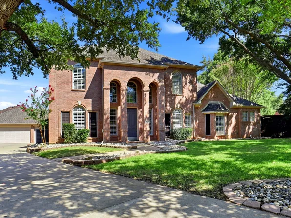 1717 Briaroaks Dr, Flower Mound, TX 75028