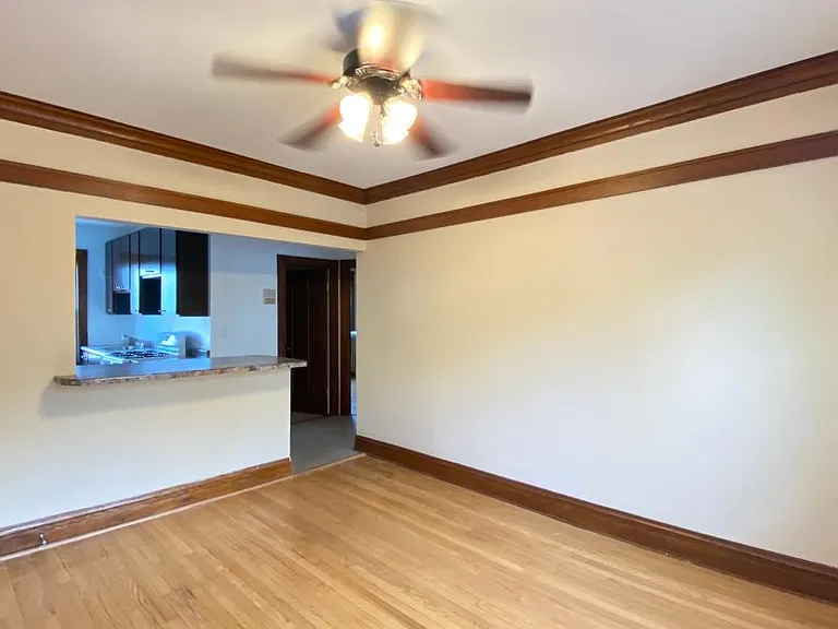 4451 W Dickens Ave #3W — Photo 4