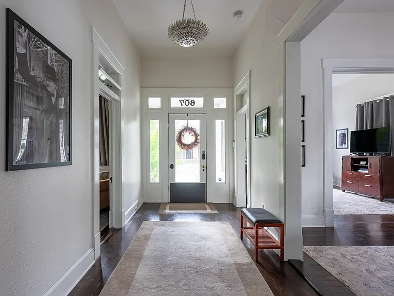 607 Mason St — Photo 35