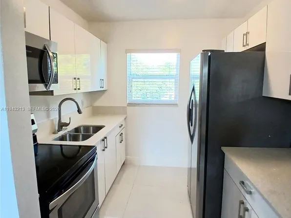 1767 NW 3rd Ave APT 15, Miami, FL 33136