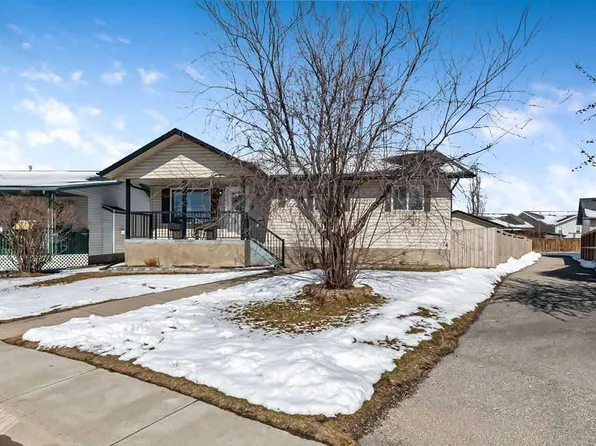 1724 S 4th Ave SE, High River, AB T1V 1W4