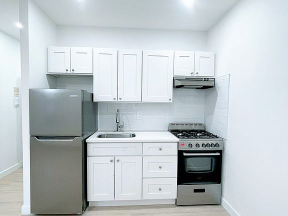3rd image of 31-88 43rd St #3R