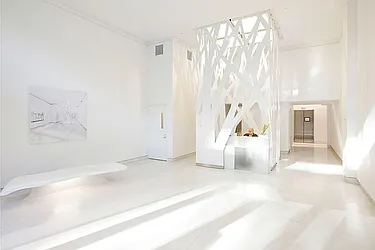 Sold by Avenue Real Estate