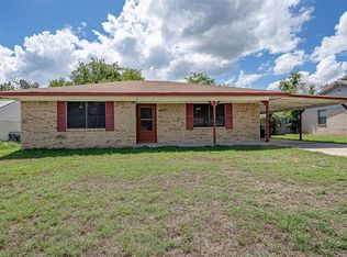 715 Chesnut Ln, Cooper, TX 75432
