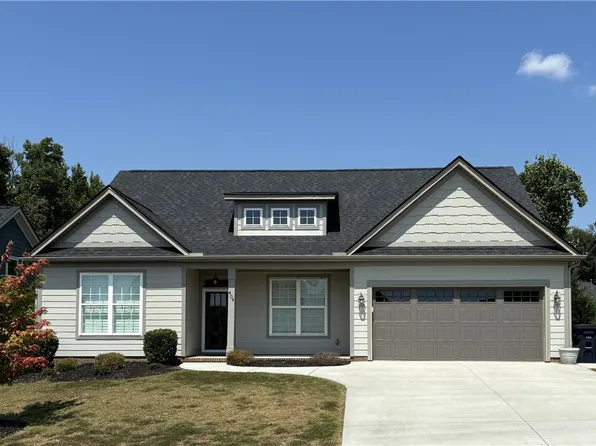 404 Saybrooke Ln, Anderson, SC 29621