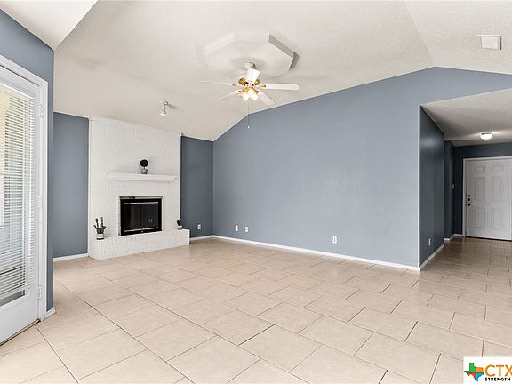 5th image of 2712 Wildflower Dr