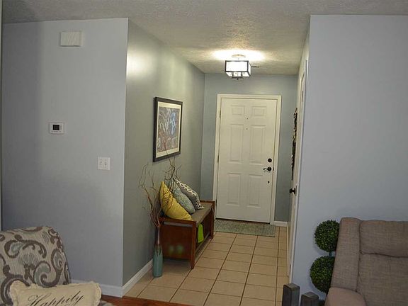 3rd image of 370 N New Years Day
