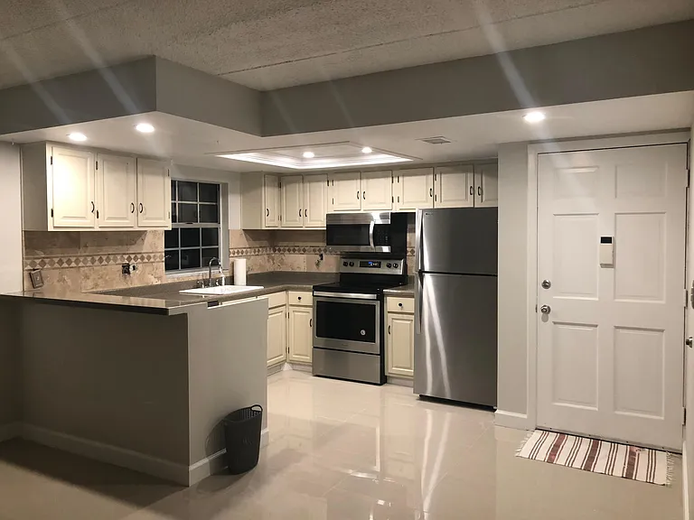 8830 Bay Pointe Dr #105 — Photo 19