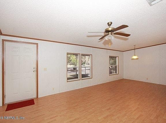 5th image of 109 Heidt Ln