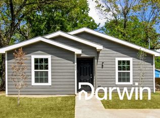 802 E 3rd Ave, Corsicana, TX 75110