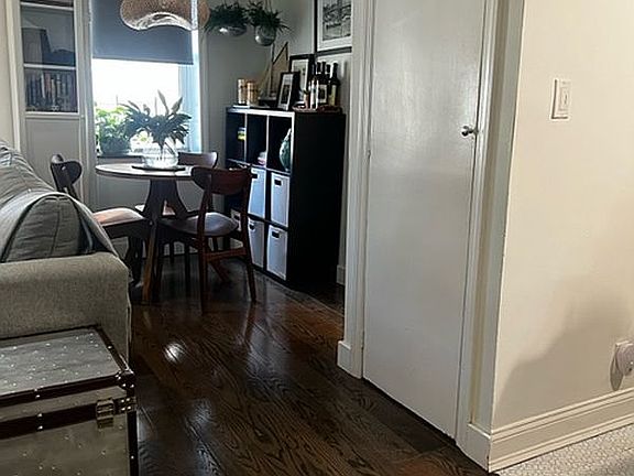 5th image of 300 W 53rd St APT 6G