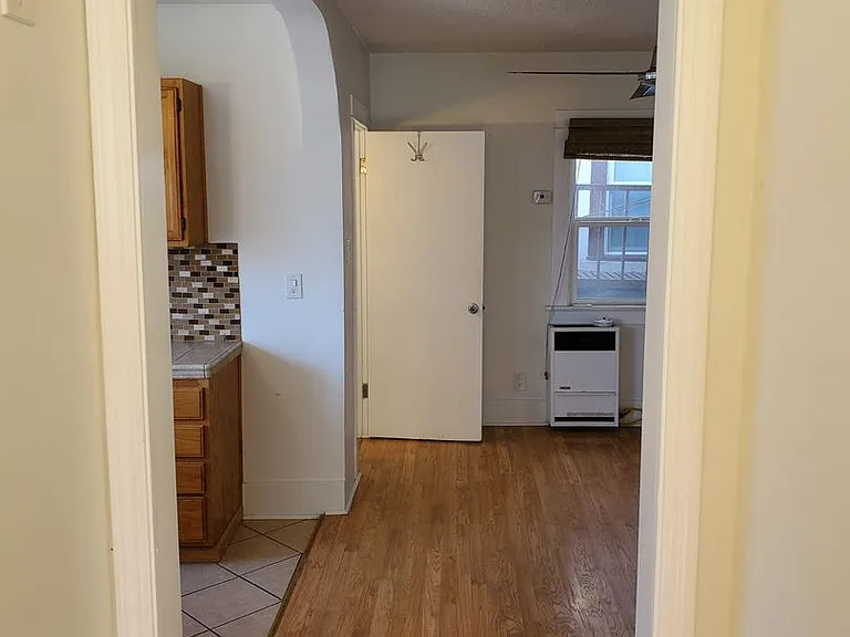 25 Clubhouse Ave — Photo 18