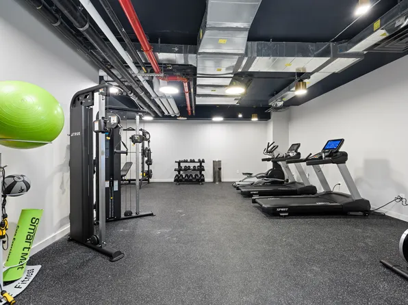 27-20 42nd Road image 11 of 13