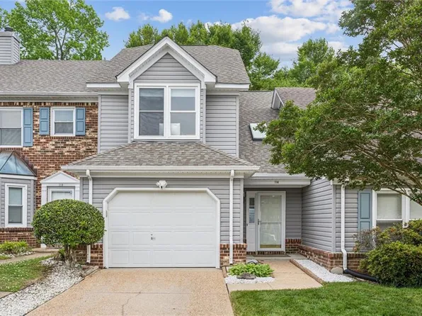 114 Gnarled Oak Ln, Yorktown, VA 23692