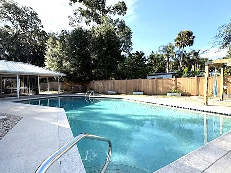 1029 Glenwood Rd — Photo 27