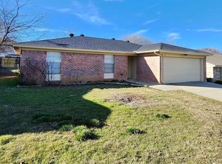 744 Reveille Rd, Fort Worth, TX 76108
