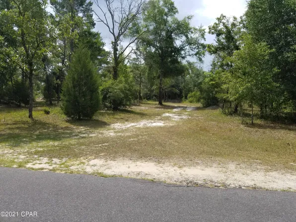 4390 Leisure Lakes Dr, Chipley, FL 32428