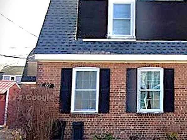 97 Porpoise Way, Portsmouth, NH