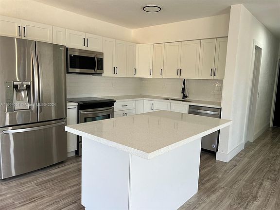 4th image of 3961 NW 173rd Ter