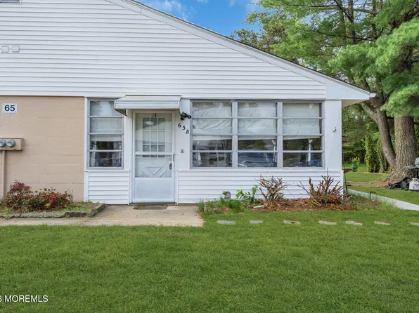 65 B Kennedy Drive #B, Whiting, NJ 08759