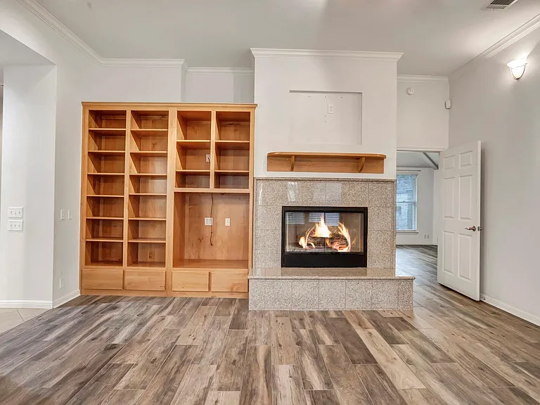 4504 Wild Dunes Ct — Photo 2