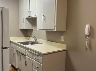 2618 27th St #2-02, Sacramento, CA 95818
