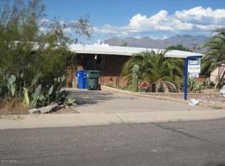 2130 W Rainbow Ridge Rd, Tucson, AZ 85745