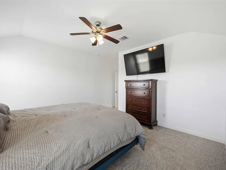 9522 Wall St — Photo 16