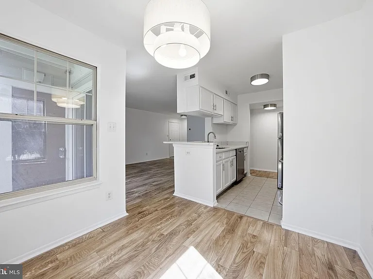 1703 Ascot Way #D — Photo 7