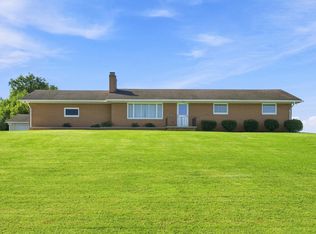 2464 Lees Rd, Newark, OH 43056