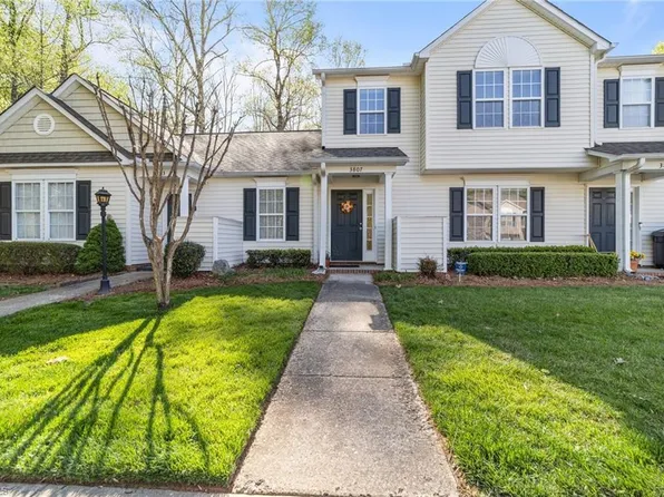 3807 Hanley Way, Walkertown, NC 27051