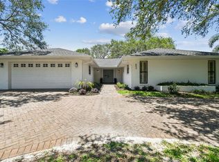 653 Riviera Bay Dr NE, Saint Petersburg, FL 33702