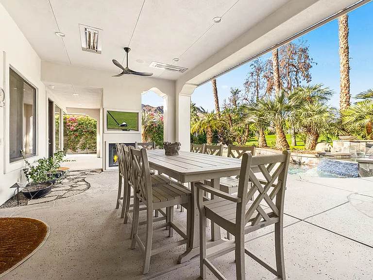 45699 W Via Villaggio — Photo 6