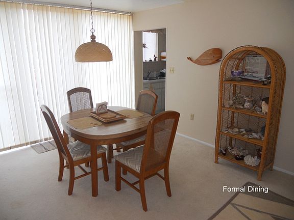 Formal Dining