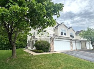 9244 Merrimac Ln N, Maple Grove, MN 55311