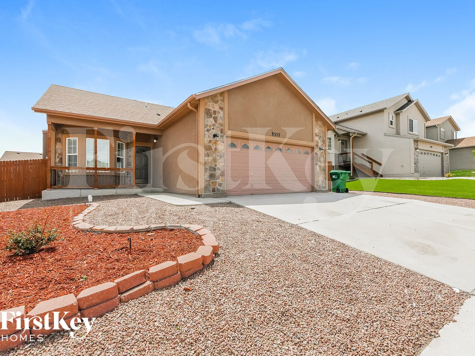 4 bed, 3.0 bath, 2069 sqft, $2,355 — Photo 2