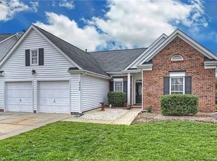 8409 Hirsch Dr, Charlotte, NC 28277