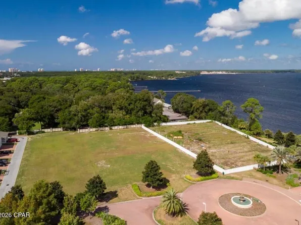 2400 Grandiflora Blvd, Panama City Beach, FL 32408