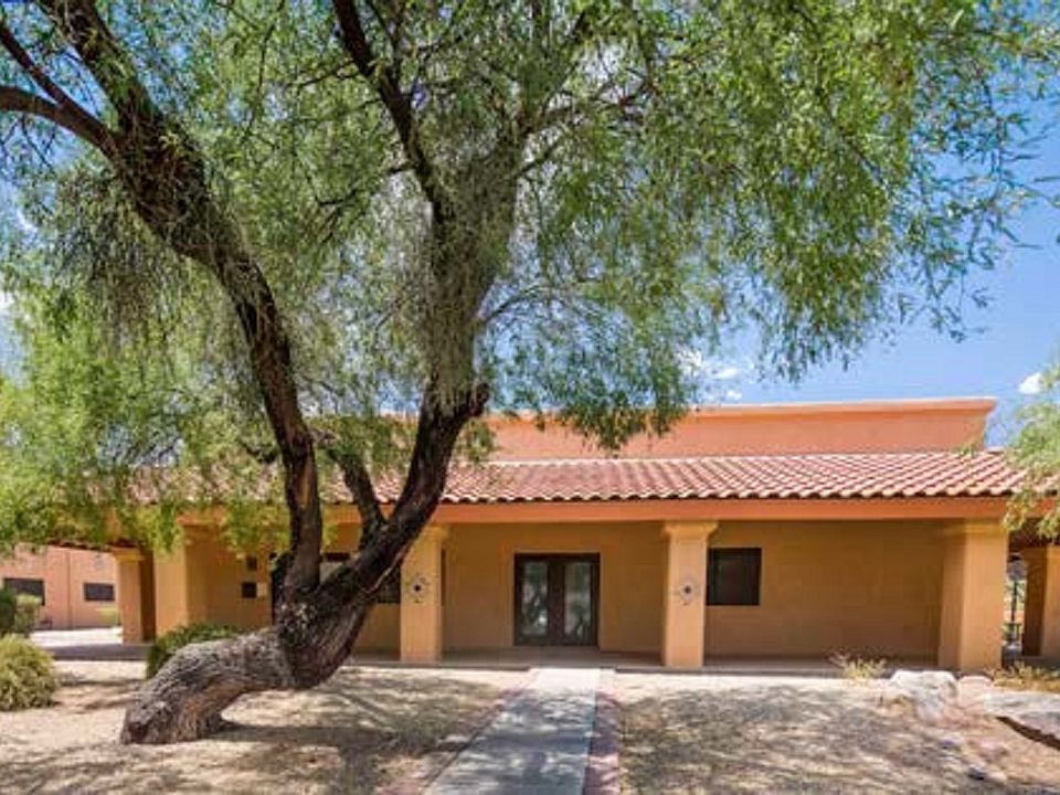 Great living in Beautiful Mammoth Arizona 14930 S Highway 77 San