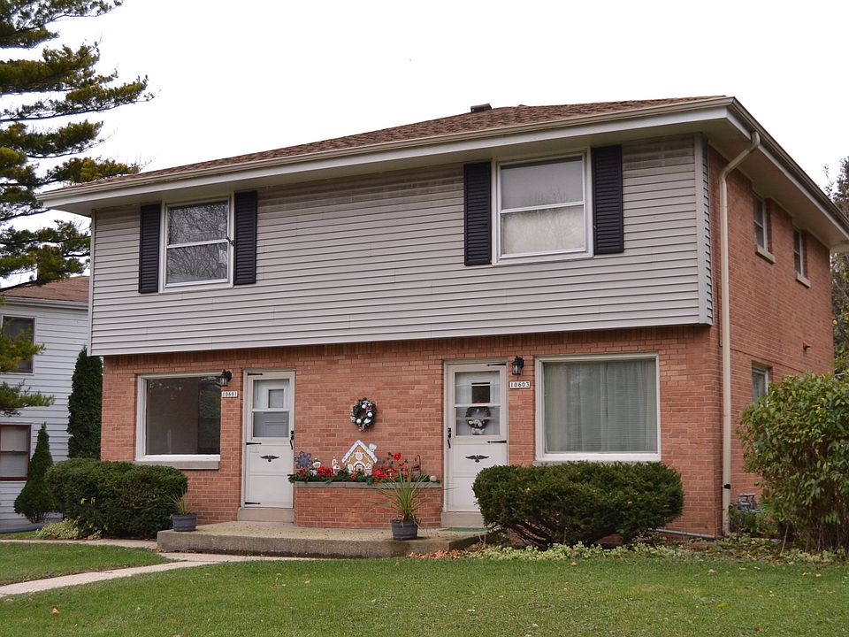 1st image of 10601 W Garfield Ave