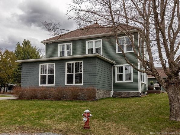 16 Elm St, Hartland, NB E7P 2R5