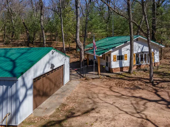 N9389 5th Dr, Westfield, WI 53964
