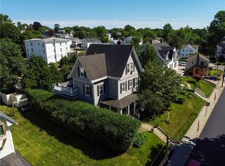 7 Grove Ave, Westerly, RI 02891
