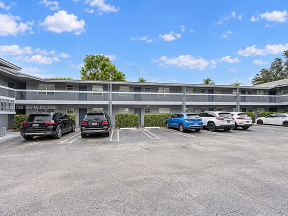 2nd image of 8982 W Sample Rd #204