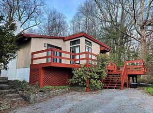 143 Paradise Cir, Morgantown, WV 26508