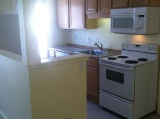 18 Division St #2N, Groton, CT 06340