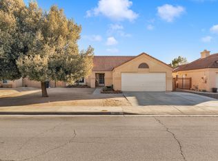 1016 Fairwind Ave, Rosamond, CA 93560